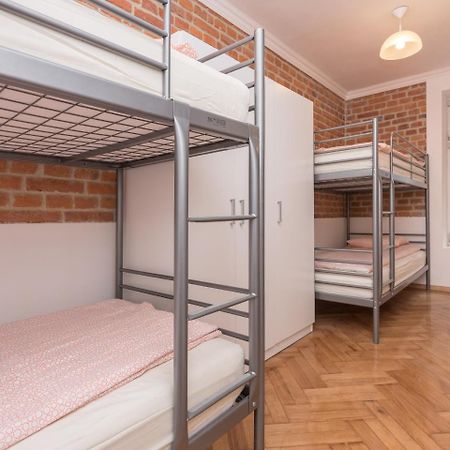 Royal City Hostel Krasków Dış mekan fotoğraf